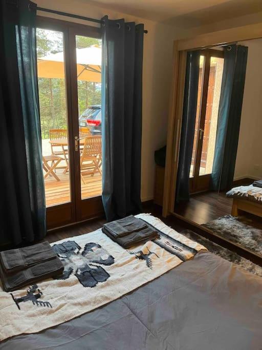 Les Rocailles Villa Valderoure Exterior photo